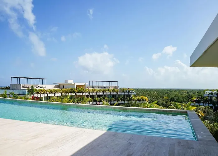 Temple Loft Rooftop Infinity Selva *